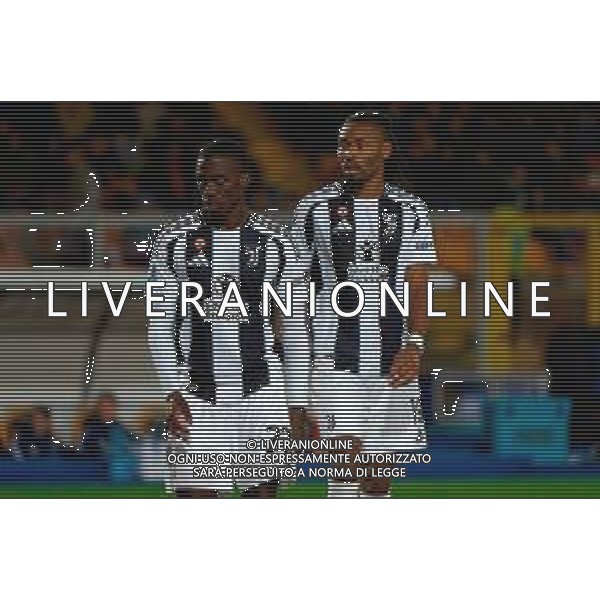 TVEM December 01, 2024 Lecce, Italy - US Lecce vs Juventus FC - Italian soccer serie A 2024/25 - Via Del Mare Stadium. In the pic: Timothy Weah of Juventus and Khéphren Thuram of Juventus ©Emmanuele Matrodonato - AGENZIA ALDO LIVERANI SAS