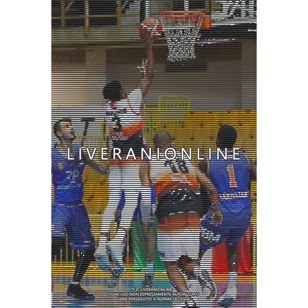 Reggio Calabria 02/12/2024 PalaCalafiore Campionato Serie B Interregionale Basket. Pallacanestro Viola Reggio Calabria vs Promobasket Marigliano. in foto: Paulinus Viola RC foto pasquale gareffa-ag aldo liverani sas