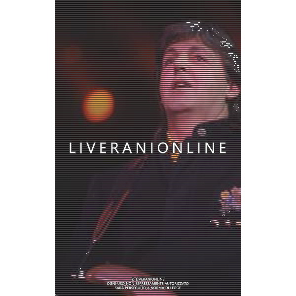 NEG-RETROSPETTIVA PAUL MC CARTNEY CANTANTE NELLA FOOT PAUL MC CARTNEY AG ALDO LIVERANI SAS 