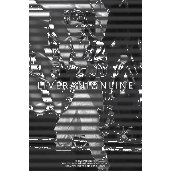 NEG-RETROSPETTIVA BOY GEORGE CANTANTE NELLA FOTO BOY GEORGE NELL\'ANNO 1989 AG ALDO LIVERANI SAS 