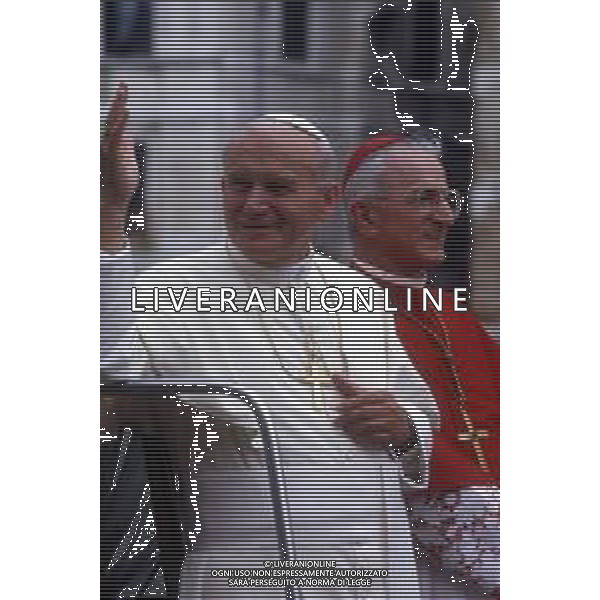 DIAP-15-17-06 1985 VENEZIA VISITA PASTORALE DEL PAPA GIOVANNI PAOLO II Karol Józef Wojtyła NELLA FOTO GIOVANNI PAOLO II Karol Józef Wojtyła A VENEZIA AG ALDO LIVERANI SAS