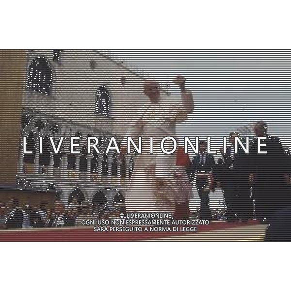 DIAP-15-17-06 1985 VENEZIA VISITA PASTORALE DEL PAPA GIOVANNI PAOLO II Karol Józef Wojtyła NELLA FOTO GIOVANNI PAOLO II Karol Józef Wojtyła A VENEZIA AG ALDO LIVERANI SAS