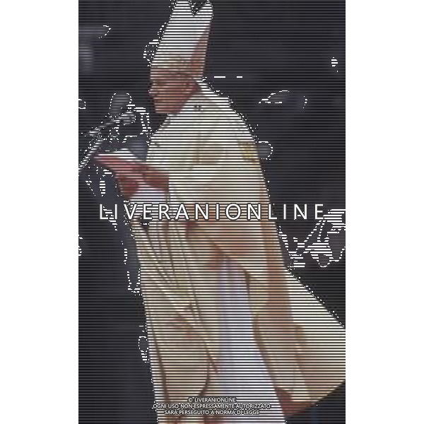 DIAP-15-17-06 1985 VENEZIA VISITA PASTORALE DEL PAPA GIOVANNI PAOLO II Karol Józef Wojtyła NELLA FOTO GIOVANNI PAOLO II Karol Józef Wojtyła A VENEZIA AG ALDO LIVERANI SAS