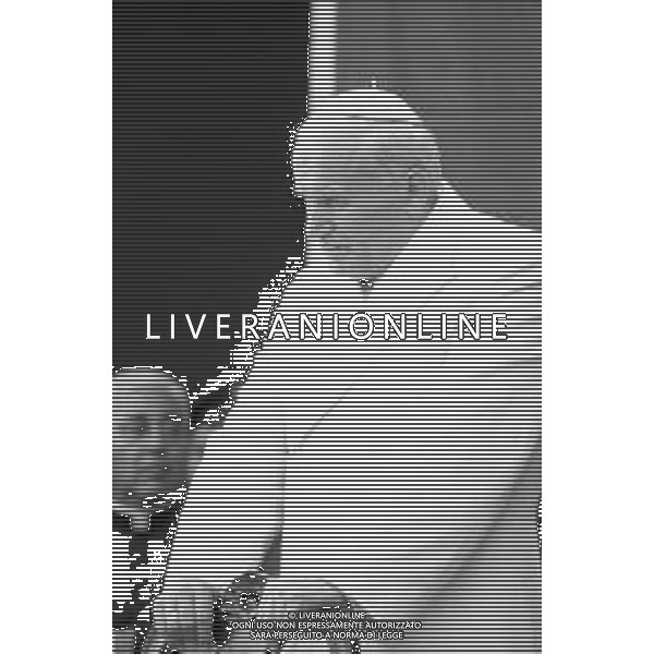 NEG-15-17-06 1985 VENEZIA VISITA PASTORALE DEL PAPA GIOVANNI PAOLO II Karol Józef Wojtyła NELLA FOTO GIOVANNI PAOLO II KAROL JOZEF WOJTYLA A VENEZIA AG ALDO LIVERANI SAS