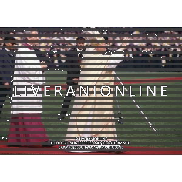 DIAP-16-17-04 1988 VERONA- VISITA PASTORALE DI GIOVANNI PAOLO II Karol Józef Wojtyła NELLA FOTO LA VISITA DI PAPA GIOVANNI II A VERONA AG ALDO LIVERANI SAS