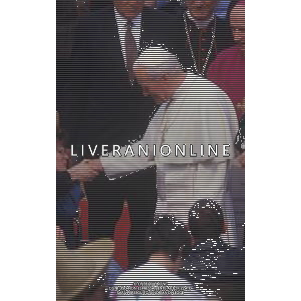 DIAP-16-17-04 1988 VERONA- VISITA PASTORALE DI GIOVANNI PAOLO II Karol Józef Wojtyła NELLA FOTO LA VISITA DI PAPA GIOVANNI II A VERONA AG ALDO LIVERANI SAS