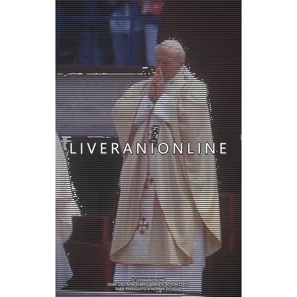 DIAP-16-17-04 1988 VERONA- VISITA PASTORALE DI GIOVANNI PAOLO II Karol Józef Wojtyła NELLA FOTO LA VISITA DI PAPA GIOVANNI II A VERONA AG ALDO LIVERANI SAS