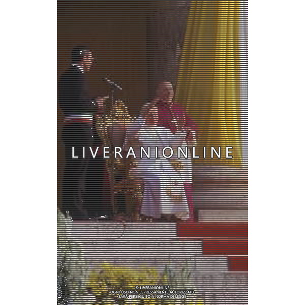 DIAP-16-17-04 1988 VERONA- VISITA PASTORALE DI GIOVANNI PAOLO II Karol Józef Wojtyła NELLA FOTO LA VISITA DI PAPA GIOVANNI II A VERONA AG ALDO LIVERANI SAS