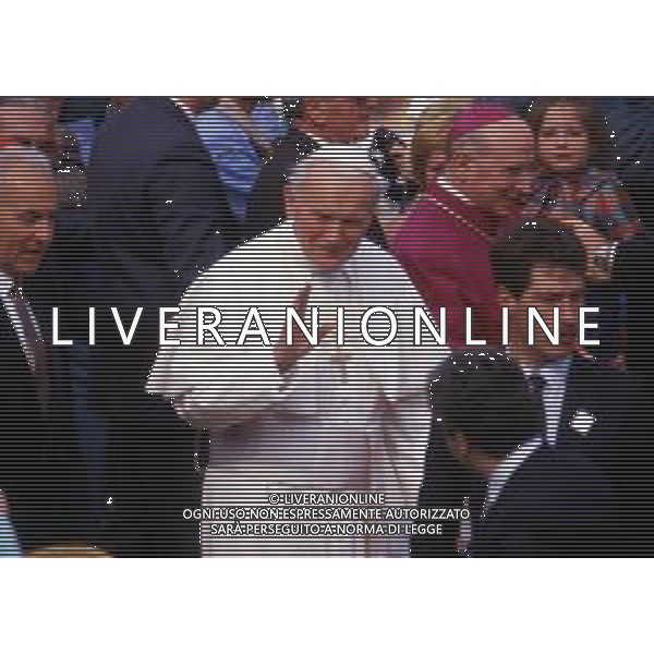 DIAP-16-17-04 1988 VERONA- VISITA PASTORALE DI GIOVANNI PAOLO II Karol Józef Wojtyła NELLA FOTO LA VISITA DI PAPA GIOVANNI II A VERONA AG ALDO LIVERANI SAS