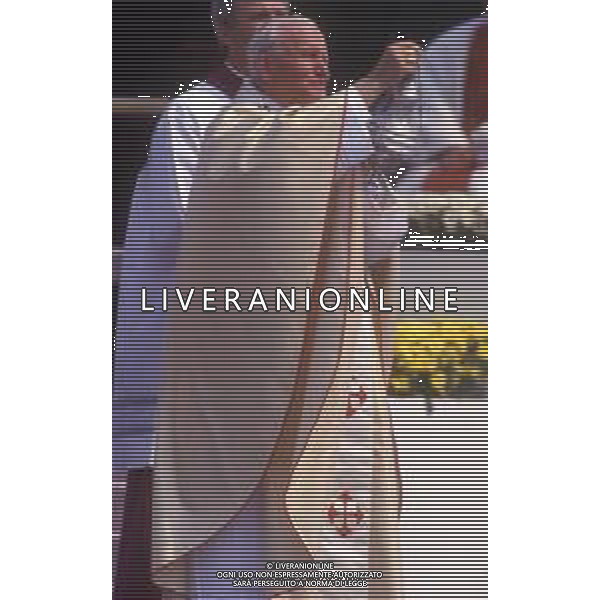 DIAP-16-17-04 1988 VERONA- VISITA PASTORALE DI GIOVANNI PAOLO II Karol Józef Wojtyła NELLA FOTO LA VISITA DI PAPA GIOVANNI II A VERONA AG ALDO LIVERANI SAS