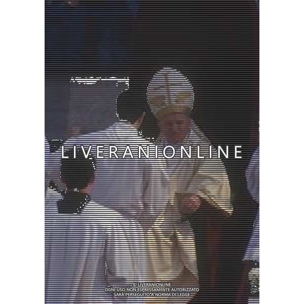 DIAP-16-17-04 1988 VERONA- VISITA PASTORALE DI GIOVANNI PAOLO II Karol Józef Wojtyła NELLA FOTO LA VISITA DI PAPA GIOVANNI II A VERONA AG ALDO LIVERANI SAS