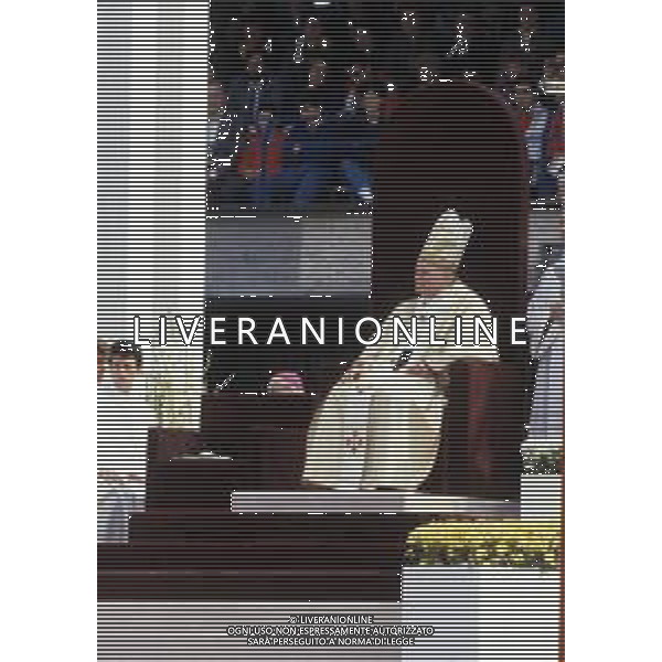 DIAP-16-17-04 1988 VERONA- VISITA PASTORALE DI GIOVANNI PAOLO II Karol Józef Wojtyła NELLA FOTO LA VISITA DI PAPA GIOVANNI II A VERONA AG ALDO LIVERANI SAS