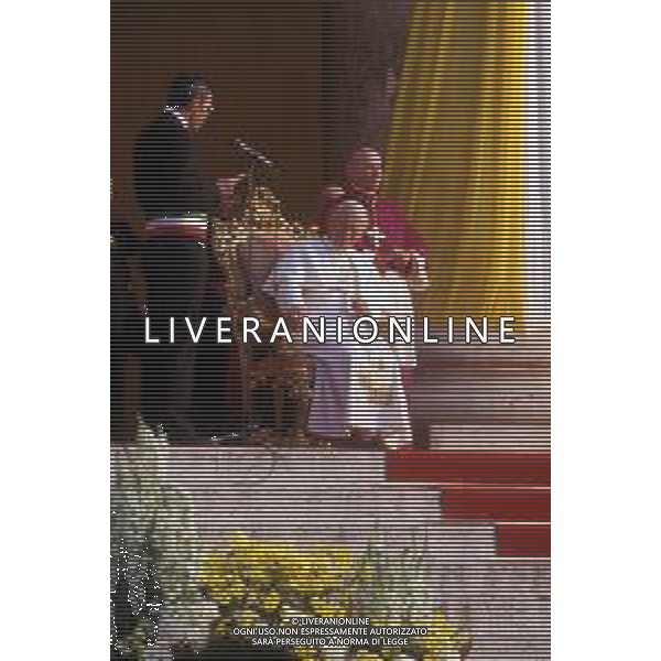 DIAP-16-17-04 1988 VERONA- VISITA PASTORALE DI GIOVANNI PAOLO II Karol Józef Wojtyła NELLA FOTO LA VISITA DI PAPA GIOVANNI II A VERONA AG ALDO LIVERANI SAS