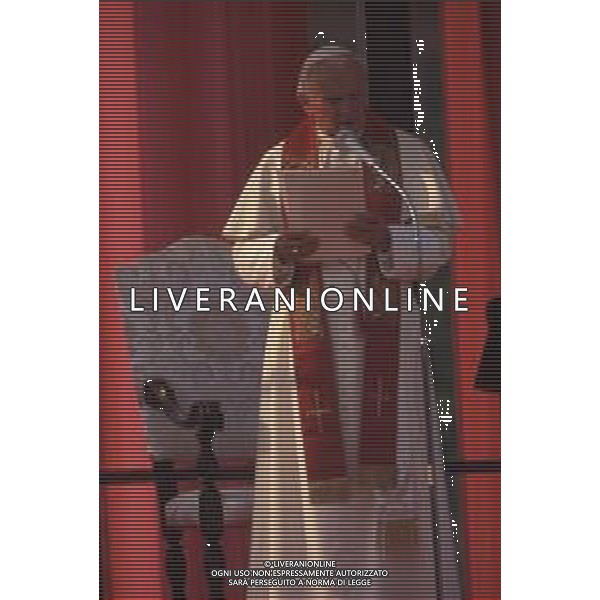 DIAP-RETROSPETTIVA PAPA GIOVANNI II -KAROL JOZEF WOJTYLA  NELLA FOTO PAPA GIOVANNI II -KAROL JOZEF WOJTYLA NELL\'ANNO 1991 A MANTOVA AG ALDO LIVERANI SAS 
