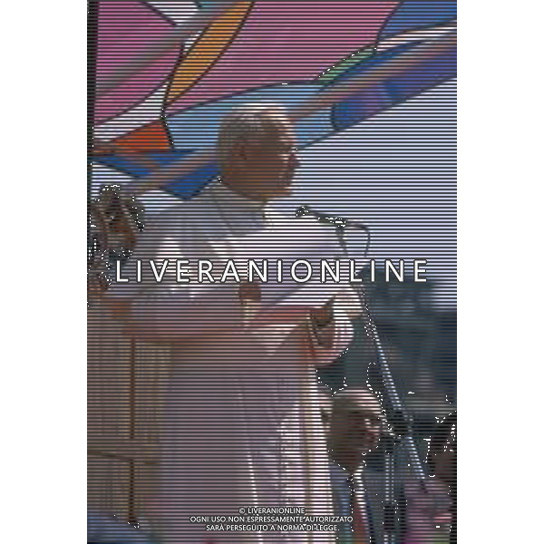 DIAP-RETROSPETTIVA PAPA GIOVANNI II -KAROL JOZEF WOJTYLA  NELLA FOTO PAPA GIOVANNI II -KAROL JOZEF WOJTYLA NELL\'ANNO 1991 A MANTOVA AG ALDO LIVERANI SAS 