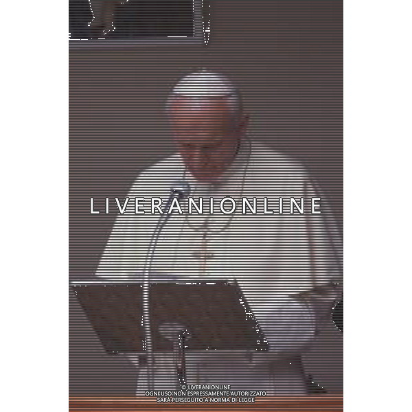 DIAP-RETROSPETTIVA PAPA GIOVANNI II -KAROL JOZEF WOJTYLA  NELLA FOTO PAPA GIOVANNI II -KAROL JOZEF WOJTYLA NELL\'ANNO 1992 A LORENZAGO DI CADORE AG ALDO LIVERANI SAS  
