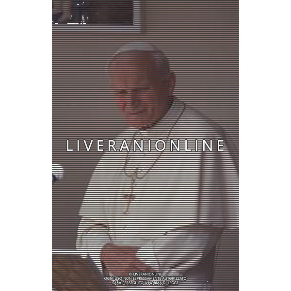 DIAP-RETROSPETTIVA PAPA GIOVANNI II -KAROL JOZEF WOJTYLA  NELLA FOTO PAPA GIOVANNI II -KAROL JOZEF WOJTYLA NELL\'ANNO 1992 A LORENZAGO DI CADORE AG ALDO LIVERANI SAS  
