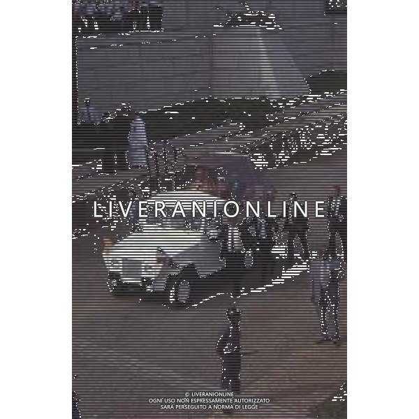 DIAP-RETROSPETTIVA PAPA GIOVANNI II -KAROL JOZEF WOJTYLA  NELLA FOTO PAPA GIOVANNI II -KAROL JOZEF WOJTYLA L\'AUTO CORAZZATA USATA NELLA REPUBBLICA DOMENICANA AG ALDO LIVERANI SAS