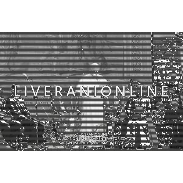 NEG-18-10-1986 FIRENZE -RETROSPETTIVA PAPA GIOVANNI II -KAROL JOZEF WOJTYLA  NELLA FOTO PAPA GIOVANNI II -KAROL JOZEF WOJTYLA A FIRENZE PIAZZA DELLA SIGNORIA IL GIORNO 18-10-1986 AG ALDO LIVERANI SAS