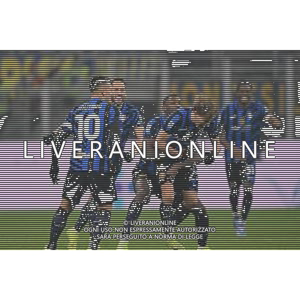 Inter FC vs Parma Calcio 1913 nella foto Nicolo’ Barella (Inter) esulta dopo il gol del 2 a 0 Milano 06-12-2024 Stadio Giuseppe Meazza - San Siro Campionato Serie A TIM - 15ma giornata foto Tiziano Ballabio/Agenzia Aldo Liverani sas- AGENZIA ALDO LIVERANI SAS