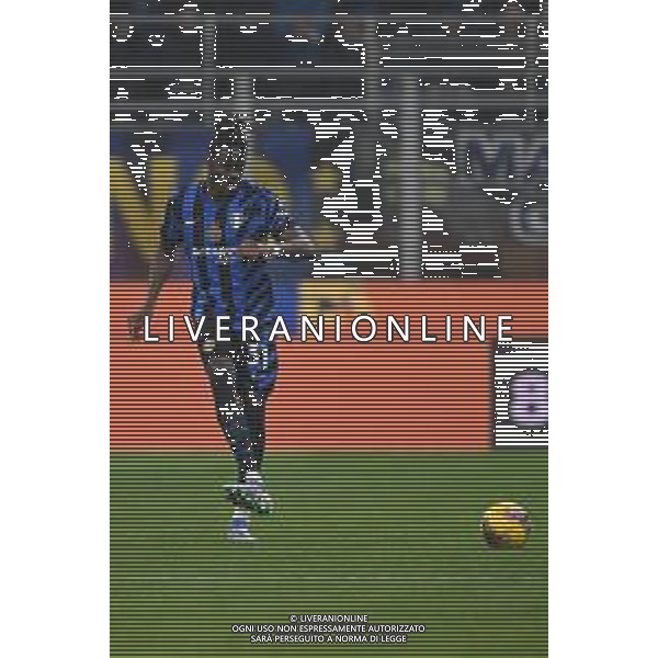 Inter FC vs Parma Calcio 1913 nella foto Yann Bisseck (Inter) Milano 06-12-2024 Stadio Giuseppe Meazza - San Siro Campionato Serie A TIM - 15ma giornata foto Tiziano Ballabio/Agenzia Aldo Liverani sas- AGENZIA ALDO LIVERANI SAS