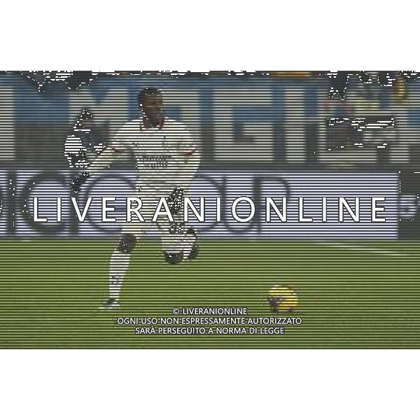 Yunus Musah of AC Milan play the ball during Atalanta BC vs AC Milan, 15° Serie A Enilive 2024-25 game at Gewiss stadium in Bergamo (BG), Italy, on Dicember 06, 2024. (Photo by Davide Casentini)- AGENZIA ALDO LIVERANI SAS