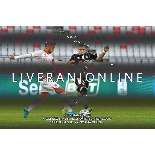 December 07, 2024 Bari, Italy - SSC Bari vs Cesena FC - Italian soccer serie B 2024/25 - San Nicola Stadium. In the pic: Mattia Maita of SSC Bari in action against Emanuele Adamo of Cesena FC ©Emmanuele Mastrodonato - AGENZIA ALDO LIVERANI SAS