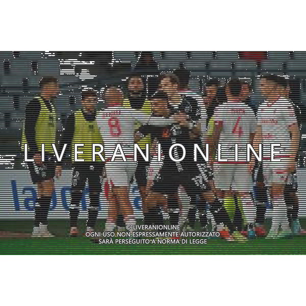 December 07, 2024 Bari, Italy - SSC Bari vs Cesena FC - Italian soccer serie B 2024/25 - San Nicola Stadium. In the pic: Players of SSC Bari and players of Cesena FC react- ©Emmanuele Mastrodonato - AGENZIA ALDO LIVERANI SAS