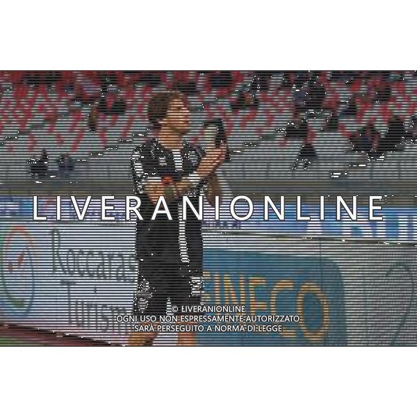 December 07, 2024 Bari, Italy - SSC Bari vs Cesena FC - Italian soccer serie B 2024/25 - San Nicola Stadium. In the pic: Mirko Antonucci of Cesena FC applauds fans- ©Emmanuele Mastrodonato - AGENZIA ALDO LIVERANI SAS