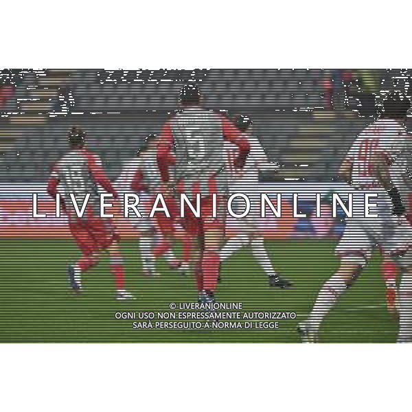 TVRG Cremonese vs Reggiana nella foto Antonio Vergara (Reggiana), coperto, segna il gol dell\'1 a 0 Cremona 08-12-2024 Stadio Giovanni Zini Campionato Serie BKT - 16a giornata foto Roberto Garavaglia/Agenzia Aldo Liverani sas - AGENZIA ALDO LIVERANI SAS
