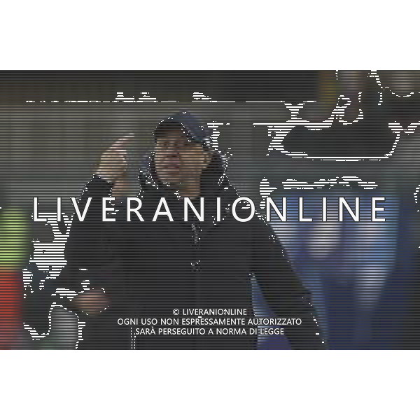 Roberto D’Aversa Head Coach of Empoli FC gestures during Hellas Verona FC vs Empoli FC, 15° Serie A Enilive 2024-25 game at Marcantonio Bentegodi stadium in Verona (VR), Italy, on Dicember 08, 2024. (Photo by Davide Casentini) - AGENZIA ALDO LIVERANI SAS