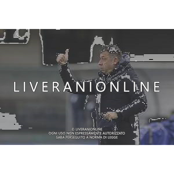 Roberto D’Aversa Head Coach of Empoli FC gestures during Hellas Verona FC vs Empoli FC, 15° Serie A Enilive 2024-25 game at Marcantonio Bentegodi stadium in Verona (VR), Italy, on Dicember 08, 2024. (Photo by Davide Casentini) - AGENZIA ALDO LIVERANI SAS