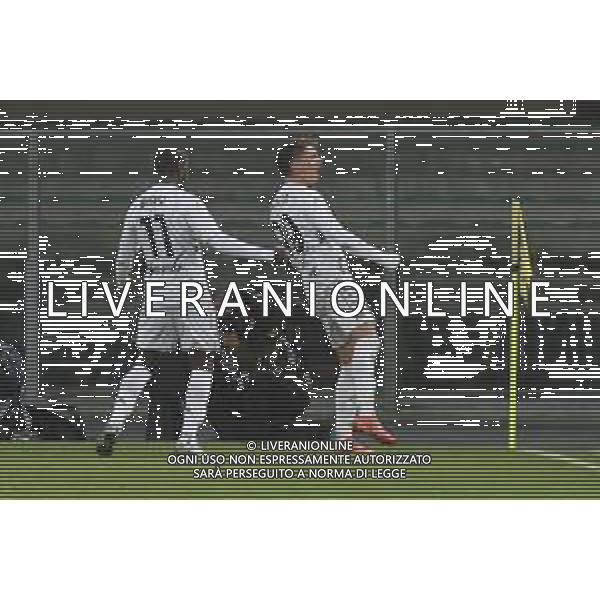 Sebastiano Esposito of Empoli FC celebrates after scoring second gol during Hellas Verona FC vs Empoli FC, 15° Serie A Enilive 2024-25 game at Marcantonio Bentegodi stadium in Verona (VR), Italy, on Dicember 08, 2024. (Photo by Davide Casentini) - AGENZIA ALDO LIVERANI SAS
