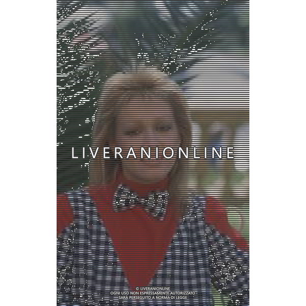 DIAP-RETROSPETTIVA TIZIANA RIVALE CANTANTE NELLA FOTO TIZIANA RIVALE AL FESTIVAL DI SANREMO NELL\'ANNO 1983 AG ALDO LIVERANI SAS