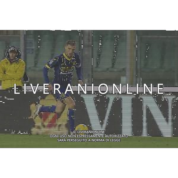 Darko Lazovic of Hellas Verona FC play the ball during Hellas Verona FC vs Empoli FC, 15° Serie A Enilive 2024-25 game at Marcantonio Bentegodi stadium in Verona (VR), Italy, on Dicember 08, 2024. (Photo by Davide Casentini)- AGENZIA ALDO LIVERANI SAS