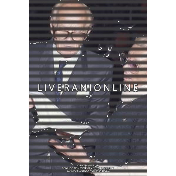 DIAP-RETROSPETTIVA RAIMONDO VIANELLO PRESENTATORE TELEVISIVO E ATTORE NELLA FOTO RAIMONDO VIANELLO CON SANDRA MONDAINI AG ALDO LIVERANI SAS
