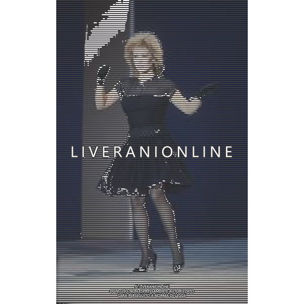 DIAP-RETROSPETTIVA TIZIANA RIVALE CANTANTE NELLA FOTO TIZIANA RIVALE  AG ALDO LIVERANI SAS 
