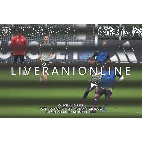 TVAF-Torino 10.12.2024 Continassa © Alessandro Falzone/Agenzia Aldo Liverani Allenamento Juventus Rifinitura partita Champions League Juventus vs Manchester City Nella foto: Mckennie-Fagioli