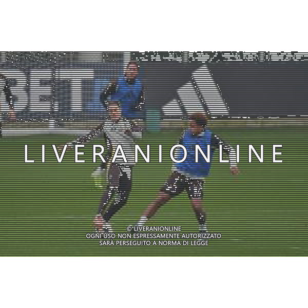 TVAF-Torino 10.12.2024 Continassa © Alessandro Falzone/Agenzia Aldo Liverani Allenamento Juventus Rifinitura partita Champions League Juventus vs Manchester City Nella foto: Mckennie-Fagioli