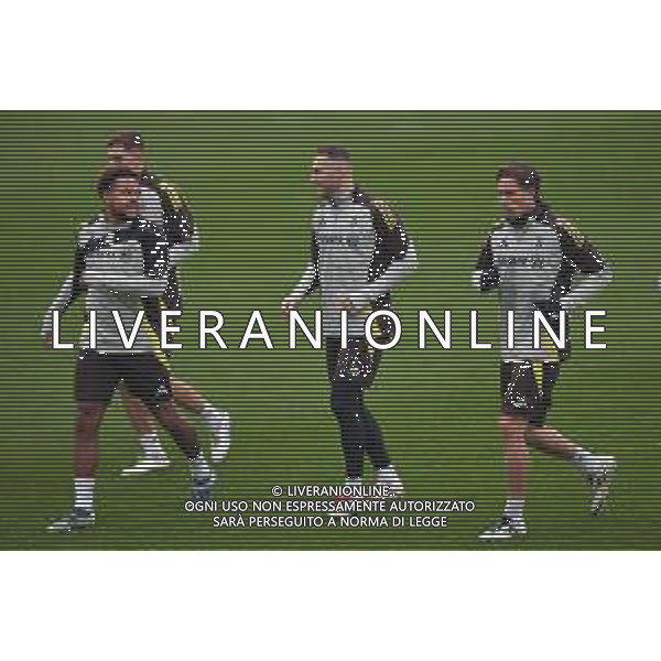 TVAF-Torino 10.12.2024 Continassa © Alessandro Falzone/Agenzia Aldo Liverani Allenamento Juventus Rifinitura partita Champions League Juventus vs Manchester City Nella foto: Gruppo in allenamento