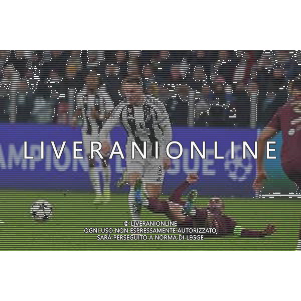 Torino 11.12.2024 Allianz Stadium ©Manuela Viganti/Agenzia Aldo Liverani Juventus vs Manchester City Uefa Champions League 2024/2025 6a giornata Nella foto: teun koopmeiners e kyle walker