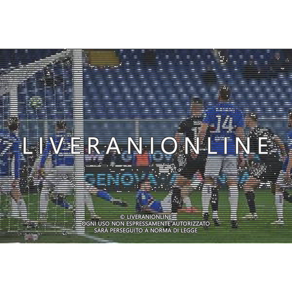 TVRG Sampdoria vs Spezia nella foto Simone Ghidotti (Sampdoria) salva la porta sulla conclusione di Giuseppe Aurelio (Spezia) Genova 14-12-2024 Stadio Luigi Ferraris - Marassi Campionato Serie BKT - 17a giornata foto Roberto Garavaglia/Agenzia Aldo Liverani sas
