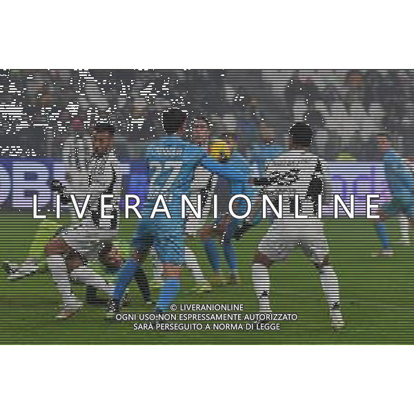Torino 14.12.2024 Allianz Stadium @Manuela Viganti /Ag. Aldo Liverani sas Juventus vs Venezia Campionato Calcio Serie A Enilive 2024/2025 16a giornata Nella foto: fallo di mano di antonio candela ©Viganti - AG ALDO LIVERANI SAS