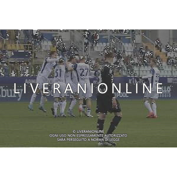 Diego Coppola of Hellas Verona FC celebrates after scoring during Parma Calcio vs Hellas Verona FC, 16° Serie A Enilive 2024-25 game at Ennio Tardini stadium in Parma (PR), Italy, on Dicember 15, 2024. (Photo by Davide Casentini)- AG ALDO LIVERANI SAS