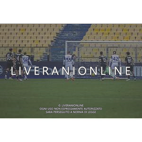 Simon Sohm of Parma AC scores a goal during Parma Calcio vs Hellas Verona FC, 16° Serie A Enilive 2024-25 game at Ennio Tardini stadium in Parma (PR), Italy, on Dicember 15, 2024. (Photo by Davide Casentini)- AG ALDO LIVERANI SAS