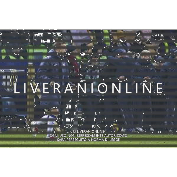 Paolo Zanetti Head Coach of Hellas Verona FC celebrate the victory at the end of Parma Calcio vs Hellas Verona FC, 16° Serie A Enilive 2024-25 game at Ennio Tardini stadium in Parma (PR), Italy, on Dicember 15, 2024. (Photo by Davide Casentini)- AG ALDO LIVERANI SAS
