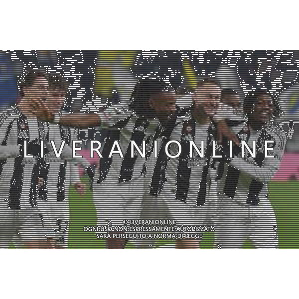 TVMV-Torino 17.12.2024 Allianz Stadium ©Manuela Viganti/Agenzia Aldo Liverani Juventus vs Cagliari Ottavi di Finale Coppa Italia Frecciarossa 2024/2025 Nella foto: esultanza juventus dopo il gol di teun koopmeiners ©Viganti/AGENZIA ALDO LIVERANI SAS
