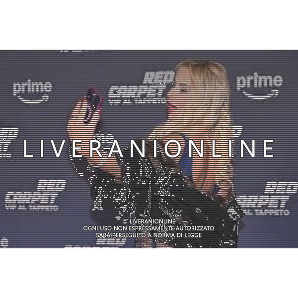 TVRG Photocall Vip al Tappeto nella foto Valeria Marini Milano 17-12-2024 Photocall in occasione del lancio della trasmissione TV Vip al Tappeto foto Roberto Garavaglia/Agenzia Aldo Liverani sas