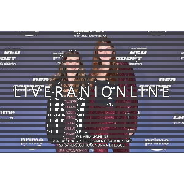 TVRG Photocall Vip al Tappeto nella foto Silvia Buratto ed Eleonora Fincati Milano 17-12-2024 Photocall in occasione del lancio della trasmissione TV Vip al Tappeto foto Roberto Garavaglia/Agenzia Aldo Liverani sas