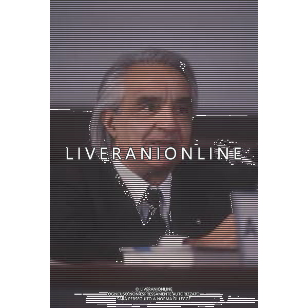 DIAP-RETROSPETTIVA ANTONINO ZICHICHI FILOSOFO E RICERCATORE SCIENTIFICO NELLA FOTO ANTONINO ZICHICHI A MILANO NELL\'ANNO 1986 AG ALDO LIVERANI SAS